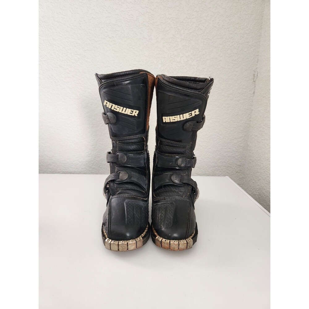 Answer Boys Racing Youth Boots Size 3 Show Lots Of Wear Please See Pictures - Picture 2 of 12